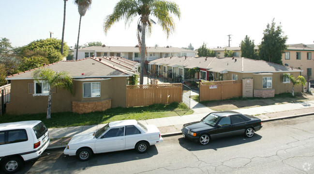 Building Photo - Pacific Paradise Apartments