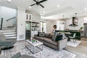 Building Photo - 3983 Cortez Dr