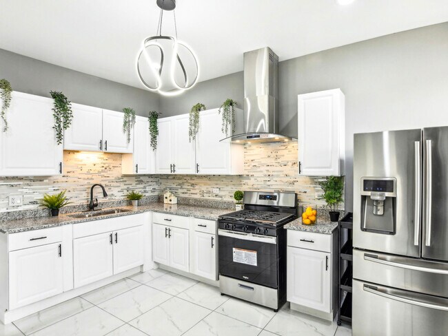 Foto del edificio - 1806 S Trumbull Ave