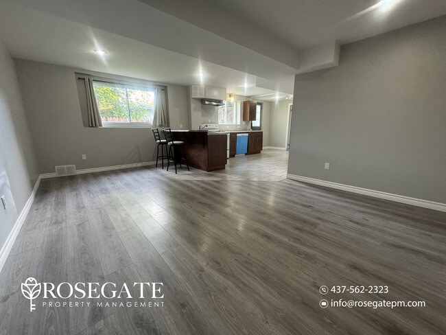 Building Photo - 2-Bedroom Basement Apartment with Backyard – Waterloo