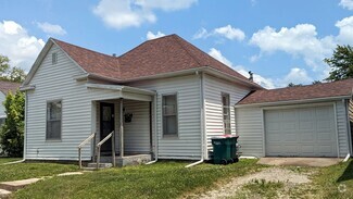 Building Photo - 404 Monroe Ave