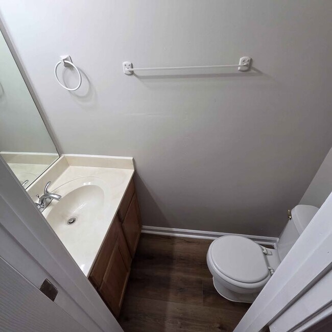 Foto del edificio - 2583 Faxon Ave