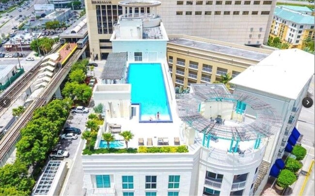 Building Photo - 7280 SW 90th St