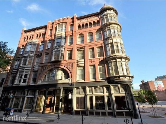 Foto del edificio - 1 br, 1 bath - 385 Westminster St Apt 2D