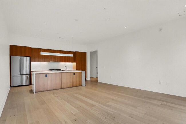 Foto del edificio - 877 N East St