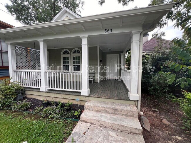 Building Photo - 563 Auburn Ave NE