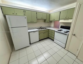 Building Photo - 2060 NW 48th Terrace