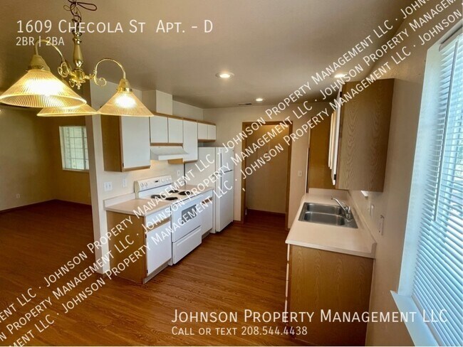 Building Photo - Convenient 2-Bedroom Apartment in Nampa wi...