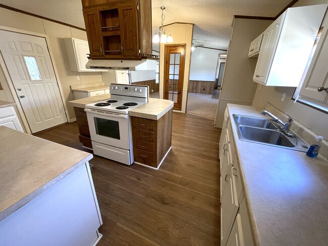 Foto del edificio - *Move-In Special* 181 CR 741,  Buna, TX 77612