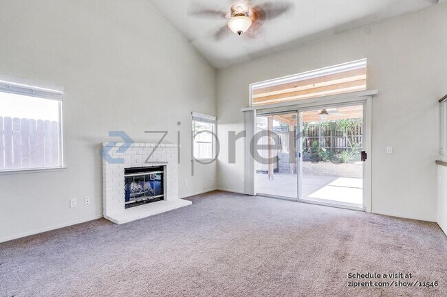 Foto del edificio - 5700 River Run Cir