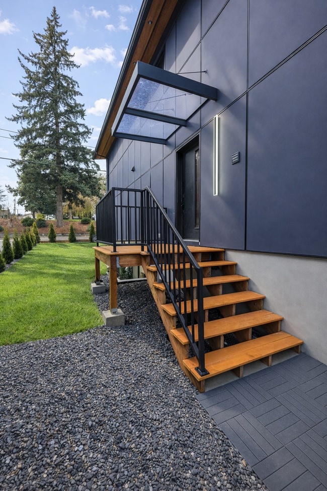 Foto del edificio - 1318 75th St SE