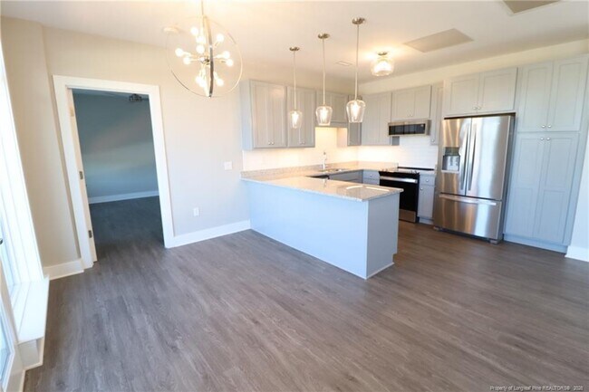 Foto del edificio - 145 S Main St