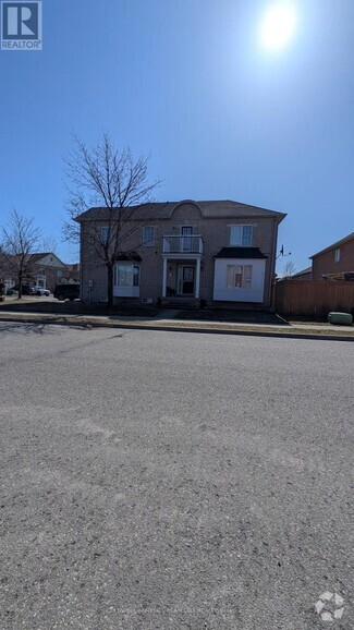 Building Photo - 97 Tianalee Crescent