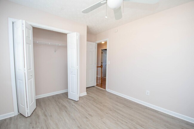 Foto del edificio - 116 Sagamore Ln