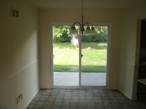 Building Photo - 5553 Dvorak St