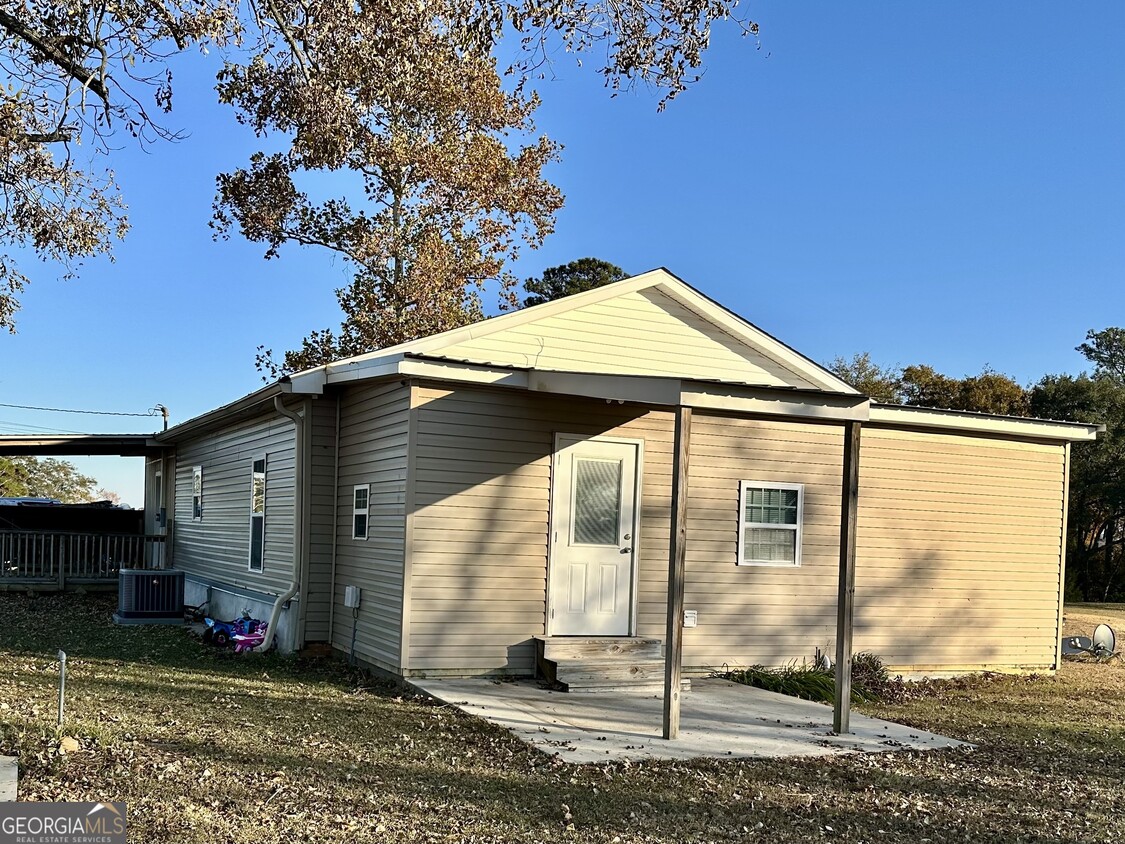 Building Photo - 1013 Walke Dairy Rd