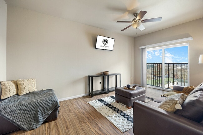 Photo - Grant Street Station Apartments