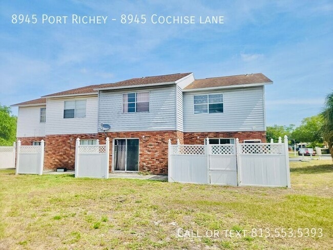 Building Photo - 8945 Port Richey Port