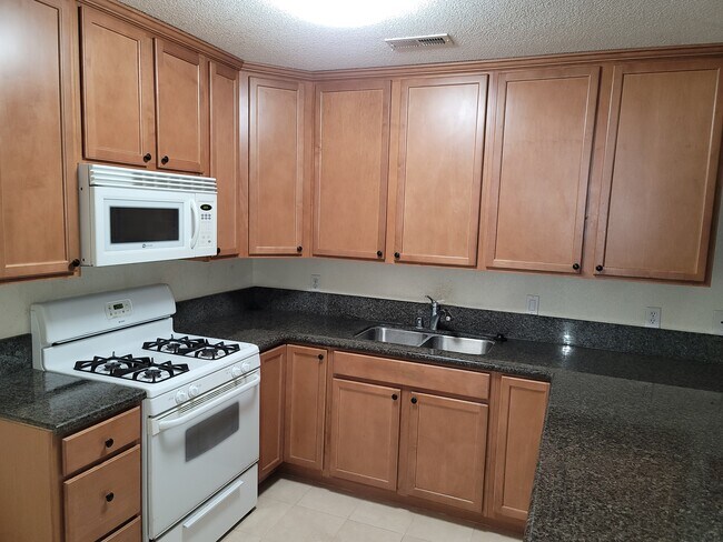 Foto del edificio - 4916 Harrison St