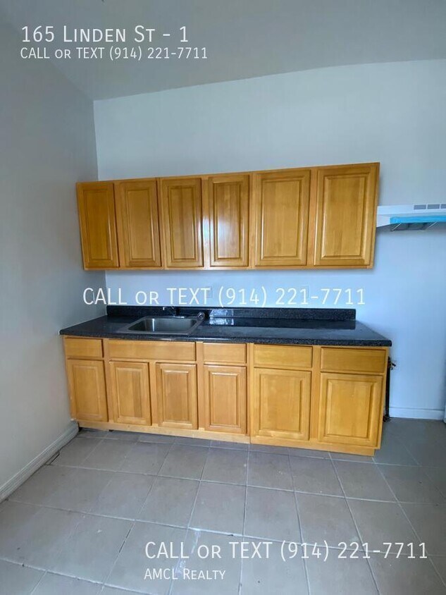 Foto del edificio - 165 Linden St