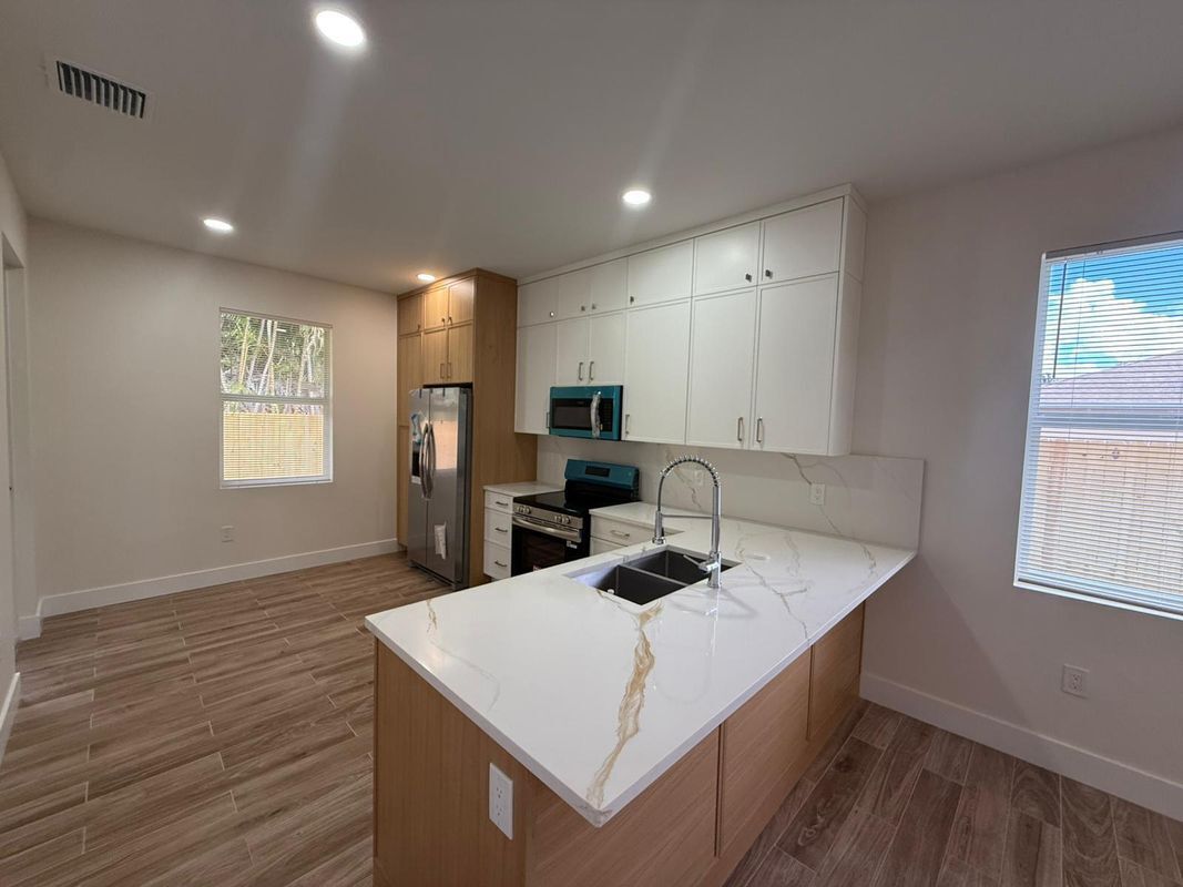Foto del edificio - 7723 Haverhill Rd