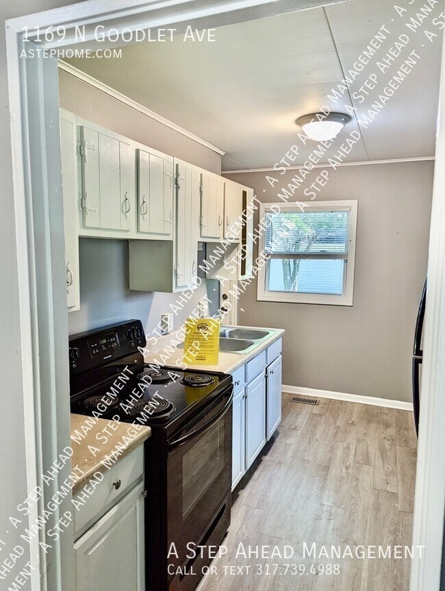 Building Photo - 1169 N Goodlet - 2 bed/1 Bath - Tons of Up...