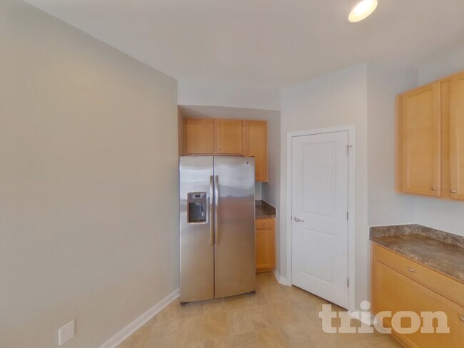 Building Photo - 2637 Candlewick Ct