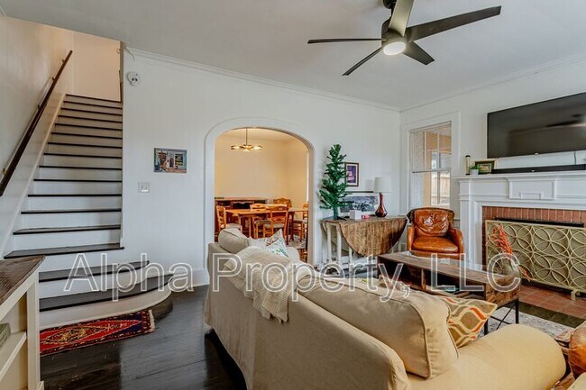 Foto del edificio - 710 Augusta St