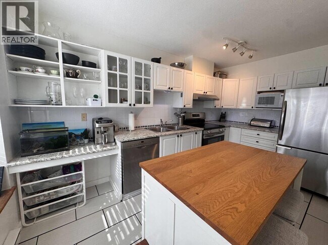 Photo du bâtiment - 11757-11236 236 St