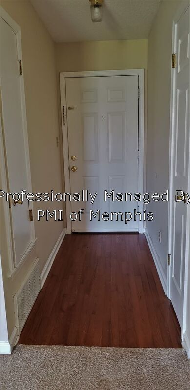 Foto del edificio - 7420 Gingerhill Ln