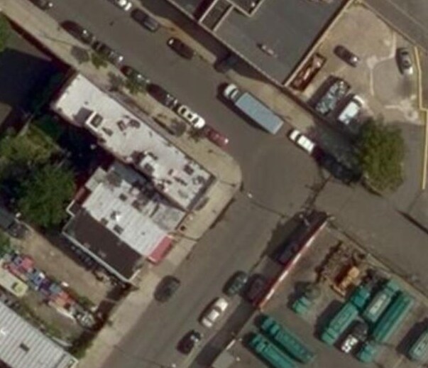 Foto principal - 906 E 141st St
