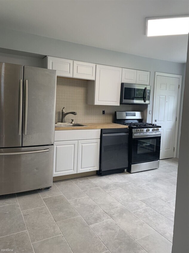 Foto del edificio - 2 br, 1 bath  - 24 Oak Ridge Dr