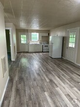 Building Photo - 5520 Co Rd 1380