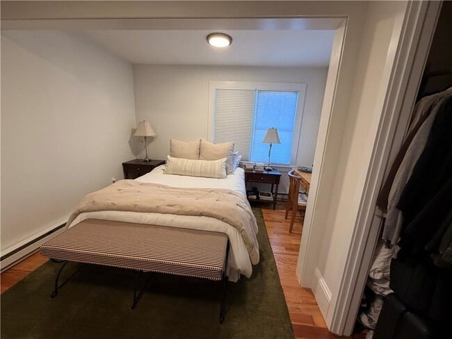 Building Photo - 16 Apthorp Ave