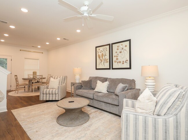 Foto del edificio - 3BD/3.5BA FOR RENT IN SOUTH GROVE