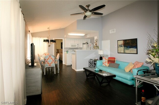 Building Photo - 12591 Equestrian Cir