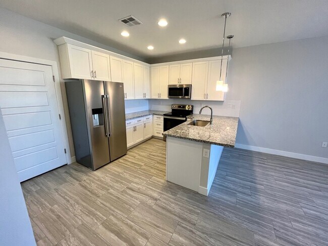 Foto del edificio - 7533 E Billings St
