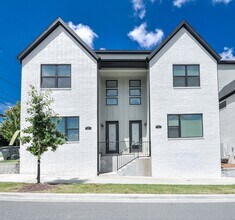Building Photo - 605 Whitham Ave