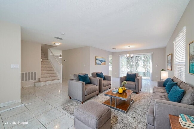 Foto del edificio - 3263 Fairfield Dr