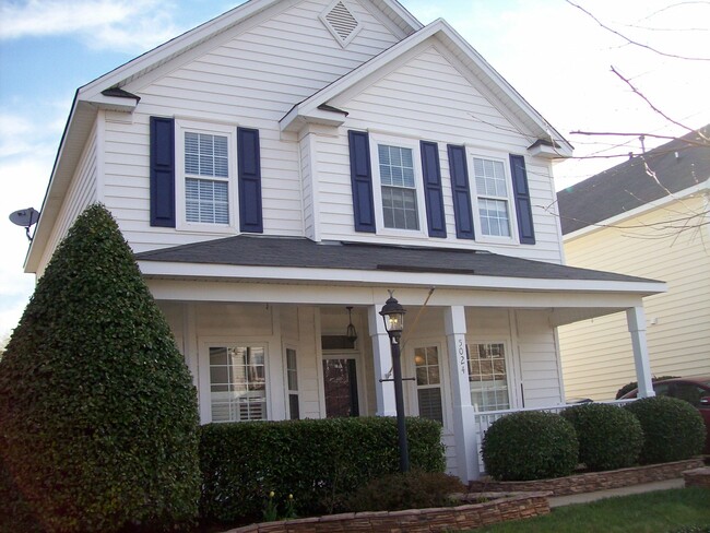Foto del edificio - 5024 Village Lawn Dr