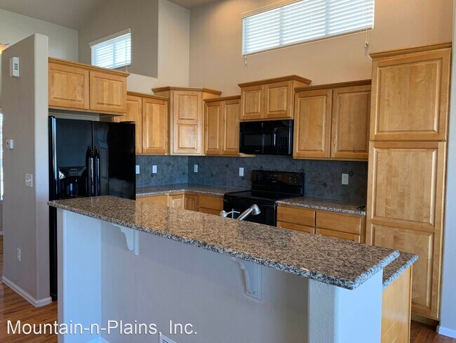 Building Photo - 3 br, 2.5 bath House - 2974 Denver Drive