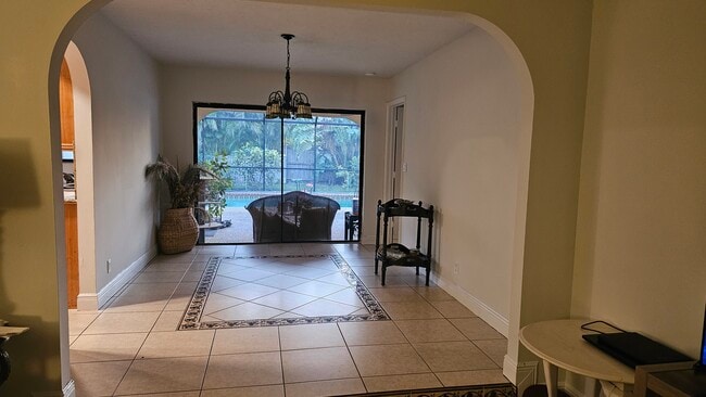 Foto del edificio - 57 SW 15th Ct