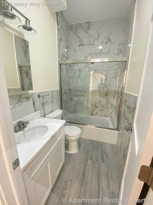 Foto del edificio - 32 Putnam Ave