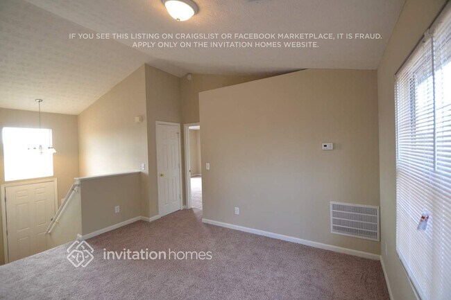 Building Photo - 3787 Cress Way Dr