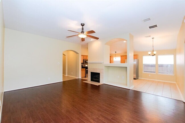 Building Photo - 11407 Shoal Creek Dr