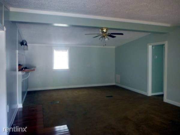 Building Photo - 3 br, 2 bath House - 0ff of Dabbs Bridge Road