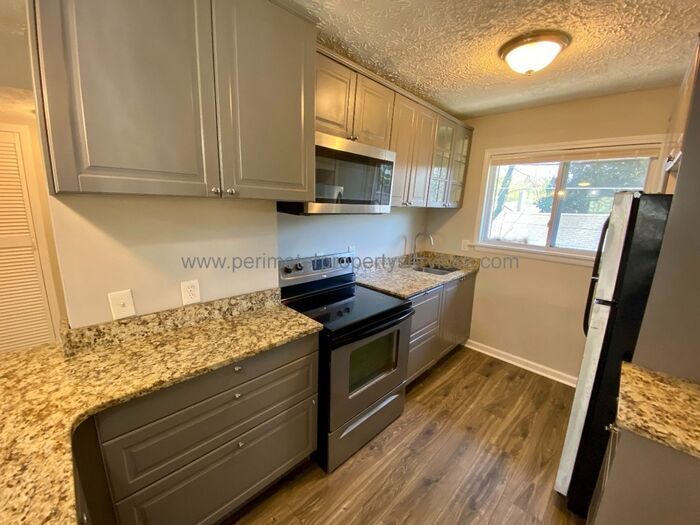 Foto principal - 375 James P Brawley Dr NW