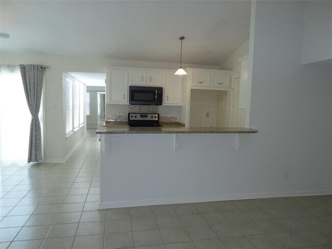 Building Photo - 14011 Callahan Dr