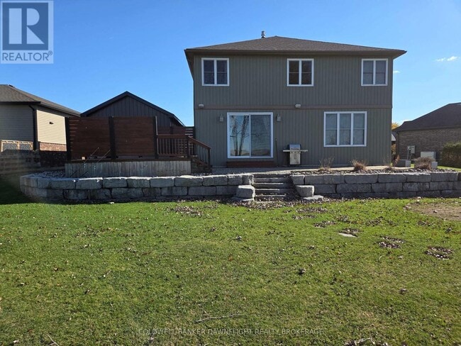 Building Photo - 12 Knell Cres