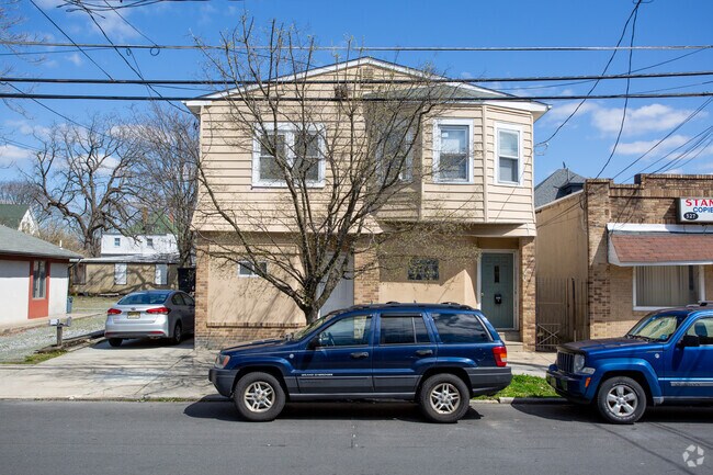 Foto del edificio - 523-525 Richey Ave